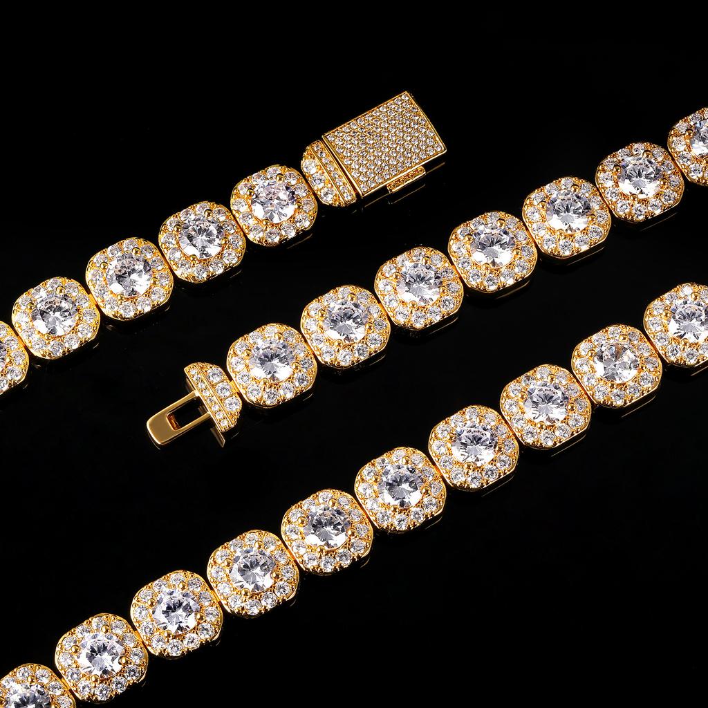A European, American, Cuban bracelet 12mm wide rock sugar chain zircon bracelet flip men's bracelet trend bracelet