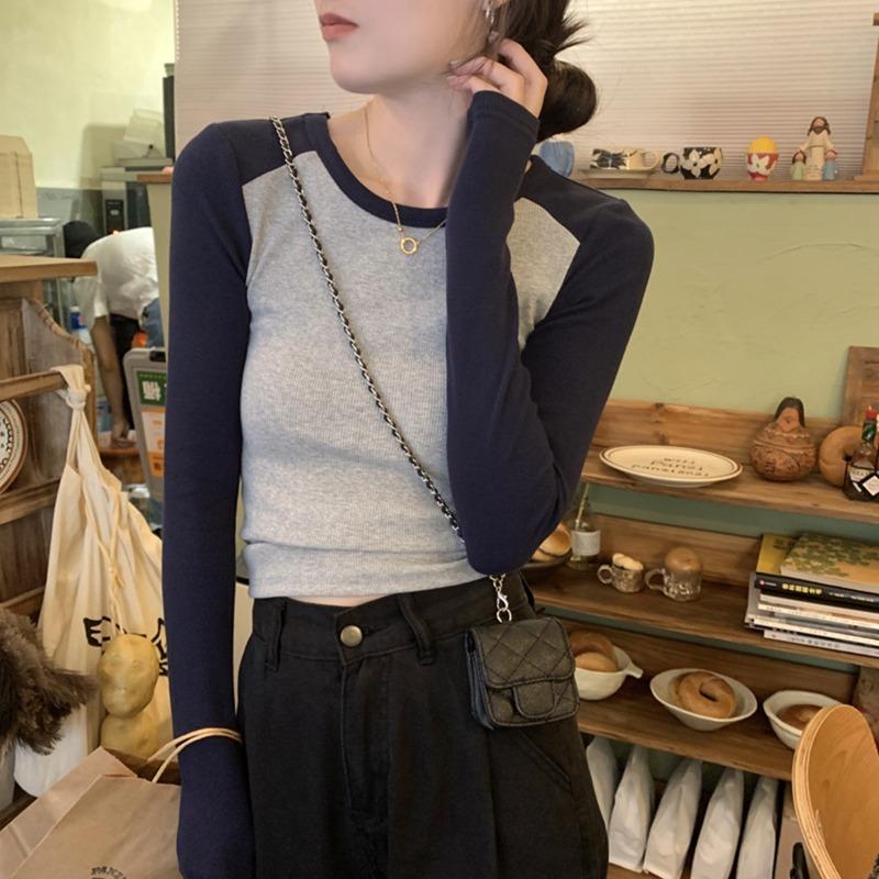 Early autumn new unique super good-looking contrasting colors front shoulder tight small long-sleeved inner bottom short T-shirt top