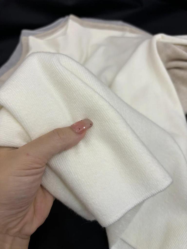 Women's Slimming Korean Style Minimalist Knitwear - Soft Stand Collar Long Sleeve Sweater for Spring/Autumn