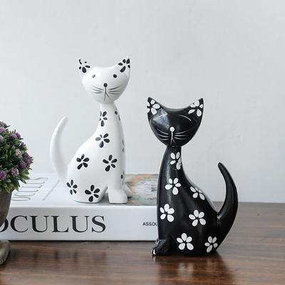 Decorațiuni pentru casă – Statuete