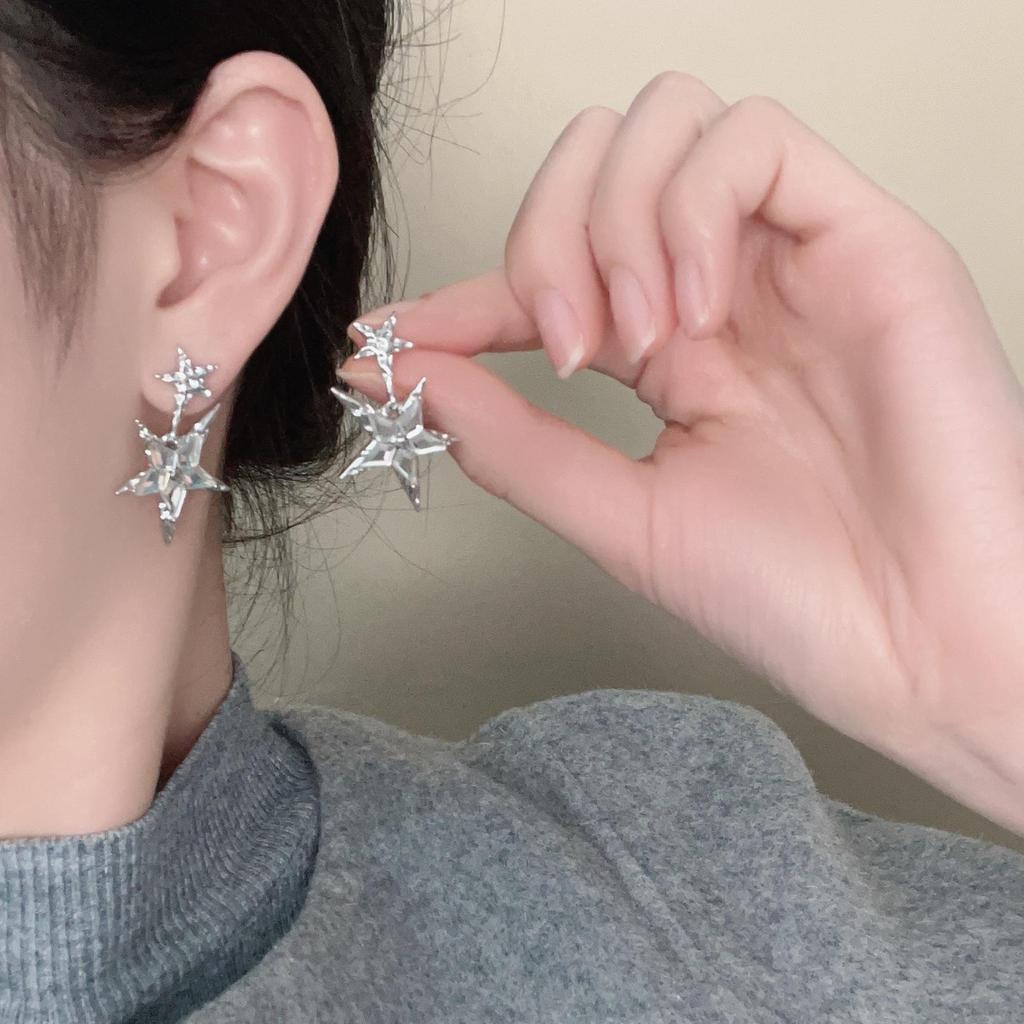 Elegant Korean Star Stud Earrings for Women - Versatile, Stylish, and Cool Fashion Ear Accessories