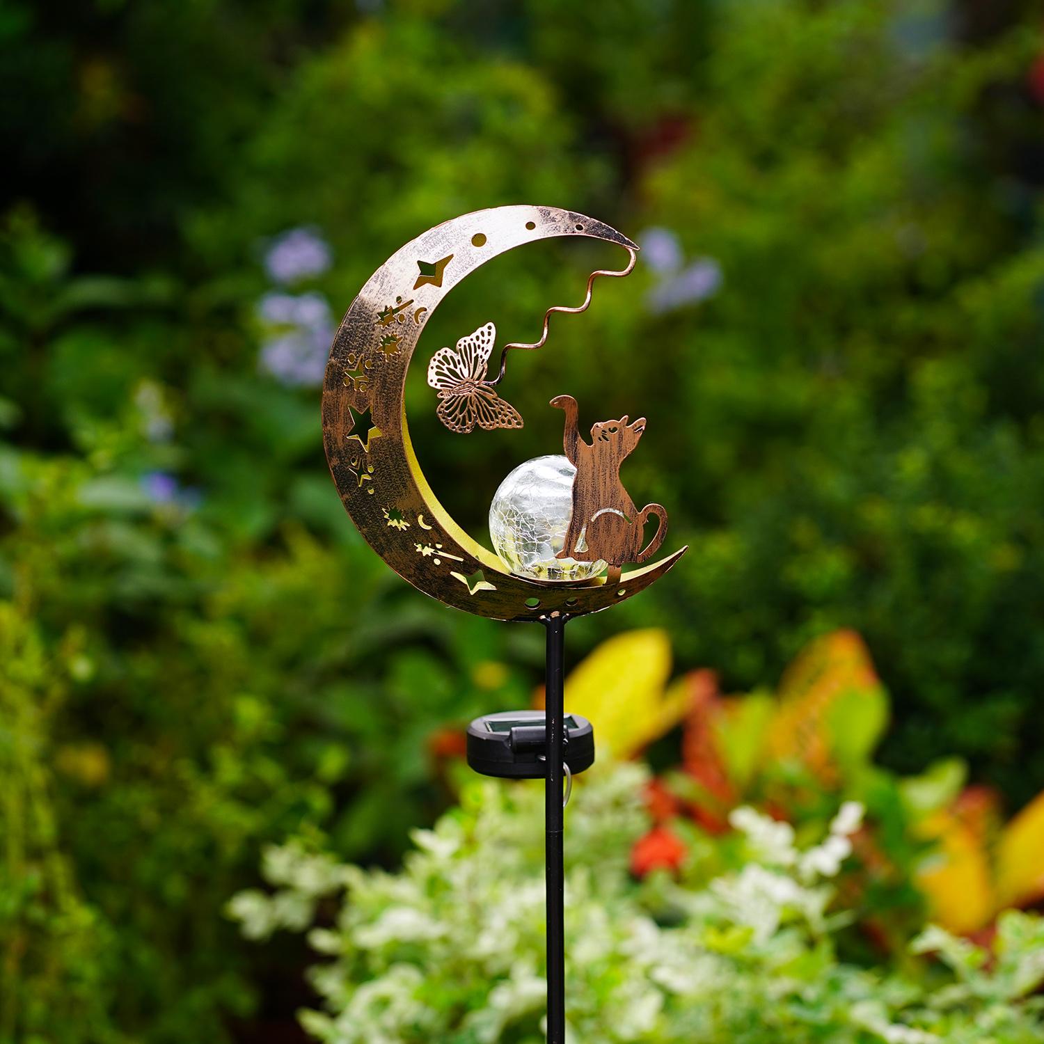 

1pc Solar Lawn Light - Cat Paw & Butterfly Design with Moon & Stars, Outdoor Garden Decor Light, Iron Light for Yard, Party Gift 0-5W