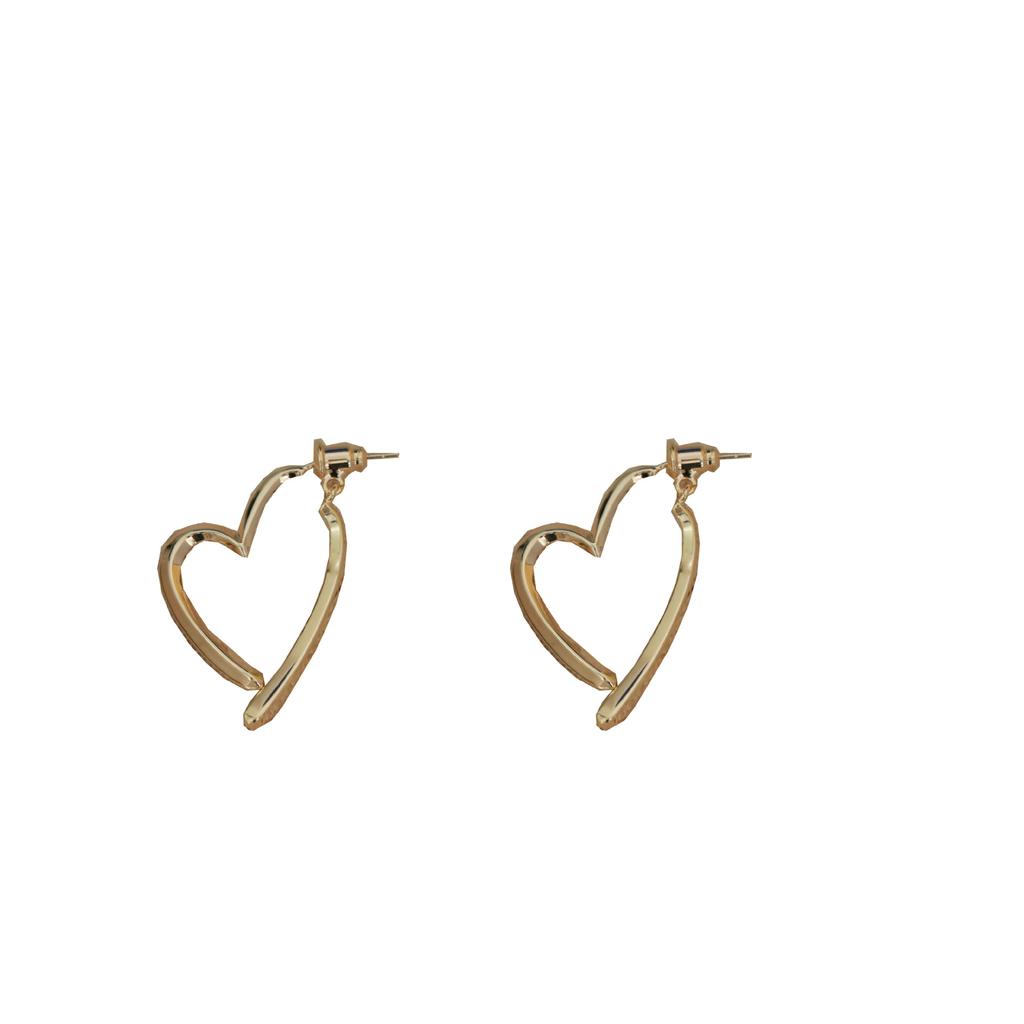 Female Aloof Style Simple and Versatile Temperament Heart Earrings