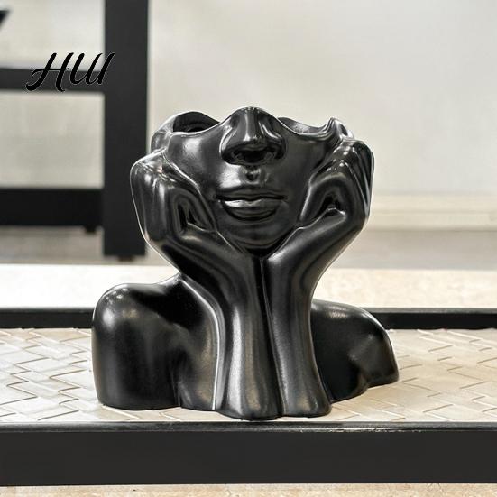 Abstract Face Design Plastic Pen Holder Creative Sculpture Large Capacity Art Supplies Organizer Desktop for Pens Erasers Crayons Markers Makeup Brush