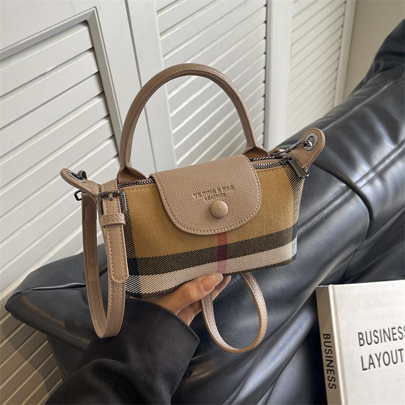 

Niche Dumpling Mini Crossbody Bag 2025: Nylon Handheld & Shoulder Coin Purse