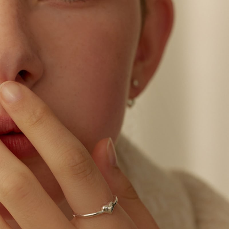 Life Mini Heart Point Ring