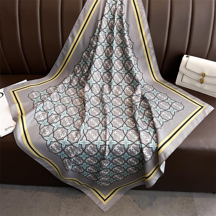 Fashion printed silk scarf twill silk high quality square scarf women's headscarf 91x91cm travel shawl autumn and winter scarf