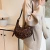 Retro Leopard Print Western Style Shoulder Bag: Versatile Autumn/Winter Women's Handbag