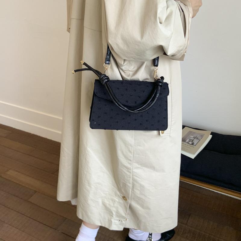 Summer Retro Portable Small Square Bag Popular Niche Design Solid Color Women's Bag Versatile Single Shoulder Diagonal Span Handbag
