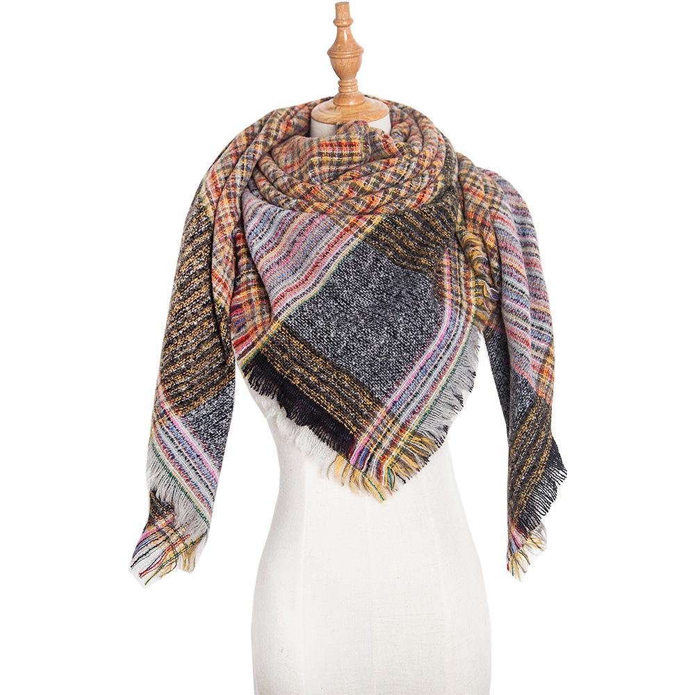 Europäisch-Amerikanisches Bouclé-Garn Plaid Dreieckstuch Schal - Frühling Herbst Winter Halswärmer