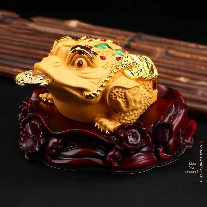Golden Toad Wealth Car Ornament - High-End, Creative Center Console Decor for Safe Travels