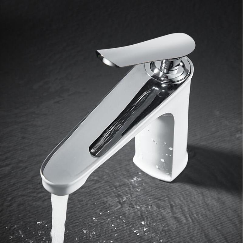 Basin Faucet Black Gold Solid Brass Sink Mixer Tap Hot and Cold Single Lever Basin Lavtory Faucet