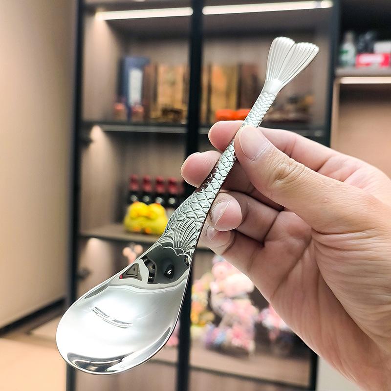 2 ks Nerezová ocel Kreativní Rybí ocas Jídelní lžíce Vidlička Jídelní lžíce Obličej Dětská vidlička Dezertní Ovocná vidlička Sada nádobí