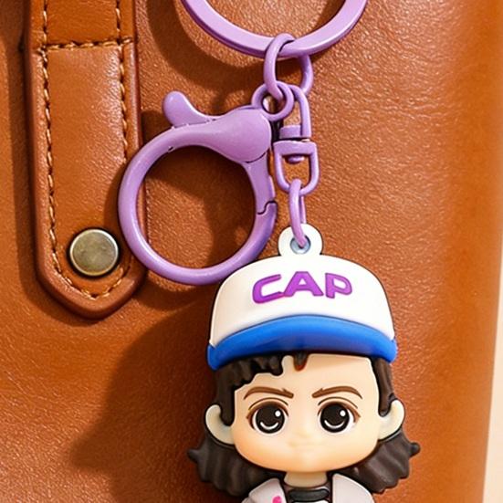 Nyckelring Hänge Tecknad Docka Design PVC Metall Nyckelring Flickvän Vän Födelsedagspresent Hänge Dekoration