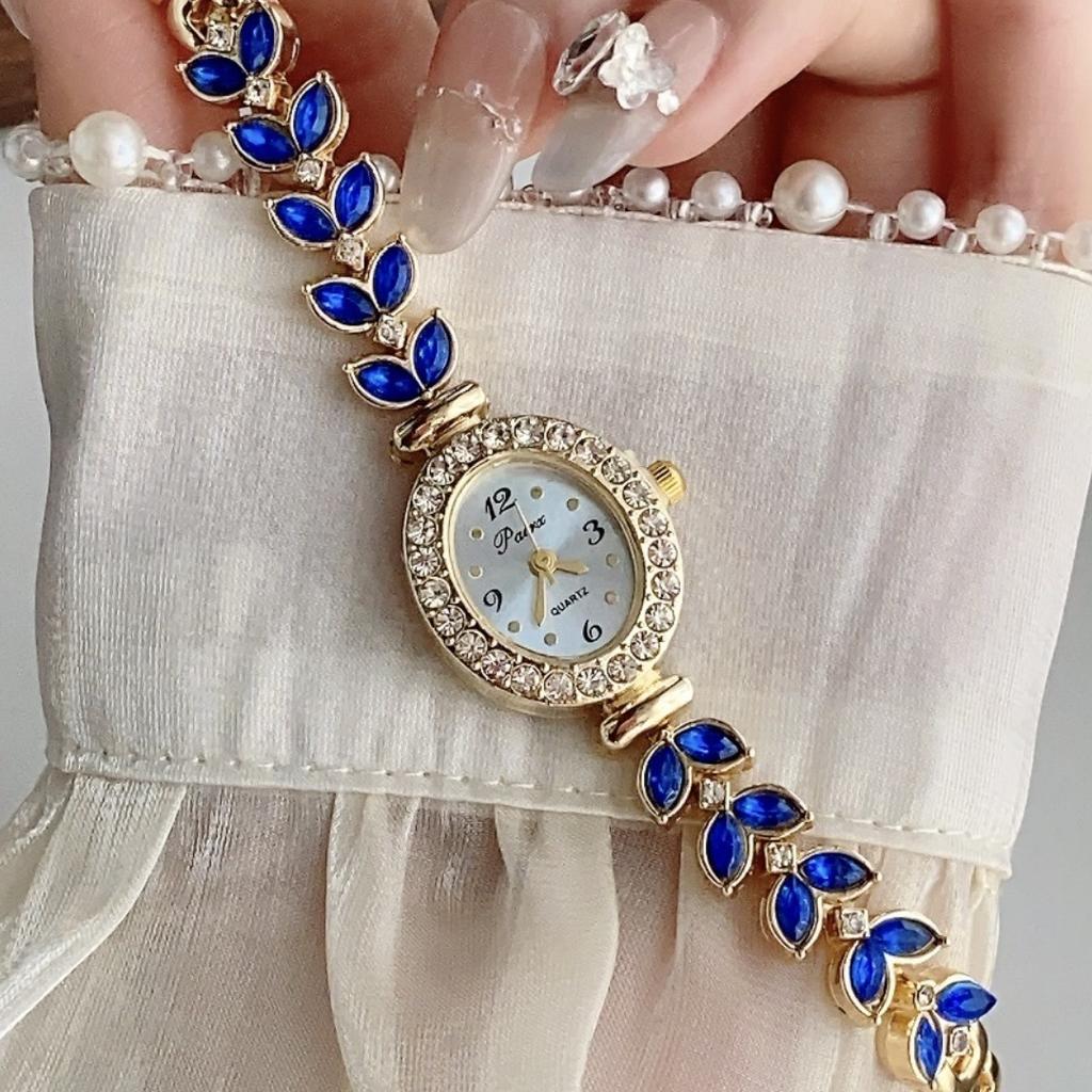 Mermaid Watch Women's Student Niche Light Luxury Women's Small Exquisite High-end Watch Bracelet Women's Watch