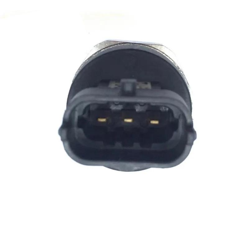 1pcs Best Brand New Fuel Rail Pressure Sensor 0281002851 For Dodge RAM VW FORD Cargo 1722 E 01 Fiat Iveco OE 0281006325