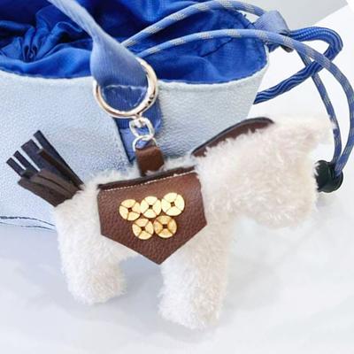 Plush Horse Bag Pendant Fuzzy Horse Backpack Charm Cute Horse Pendant with Golden Coins Lucky Keyring Gift for Family Friends