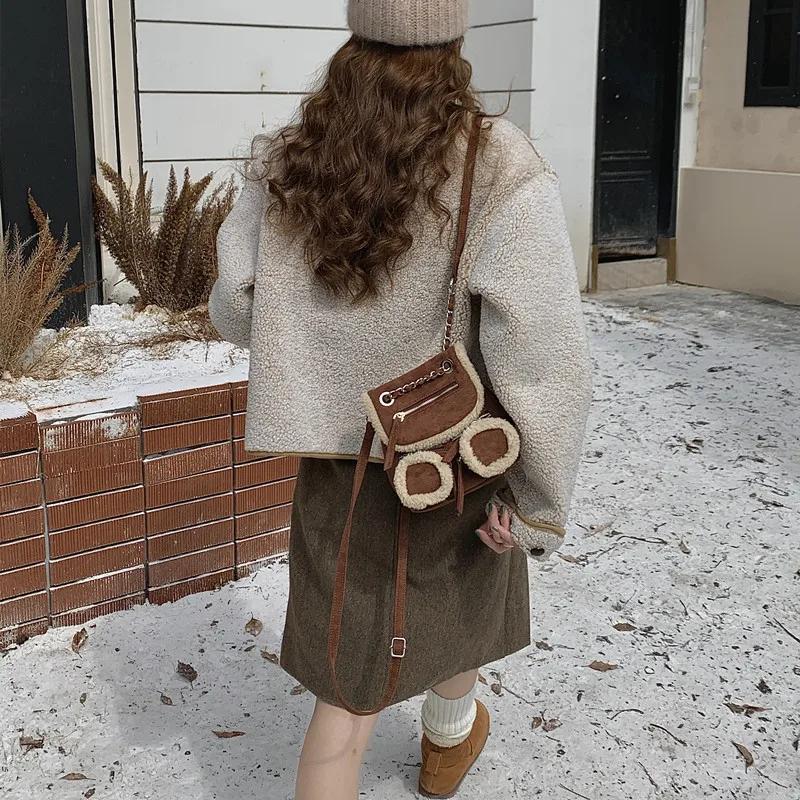 Monochromatic plush backpack for women small shopping street backpack soft and elegant girls wild fashion new