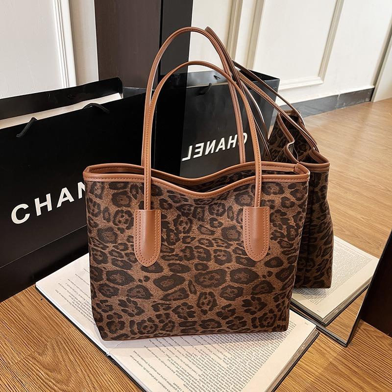 Große Tragetasche mit Leopardenmuster für Damen, neue Herbst- und Wintermode, Schultertasche, Pendler, Retro, tragbar, Unterarmtasche