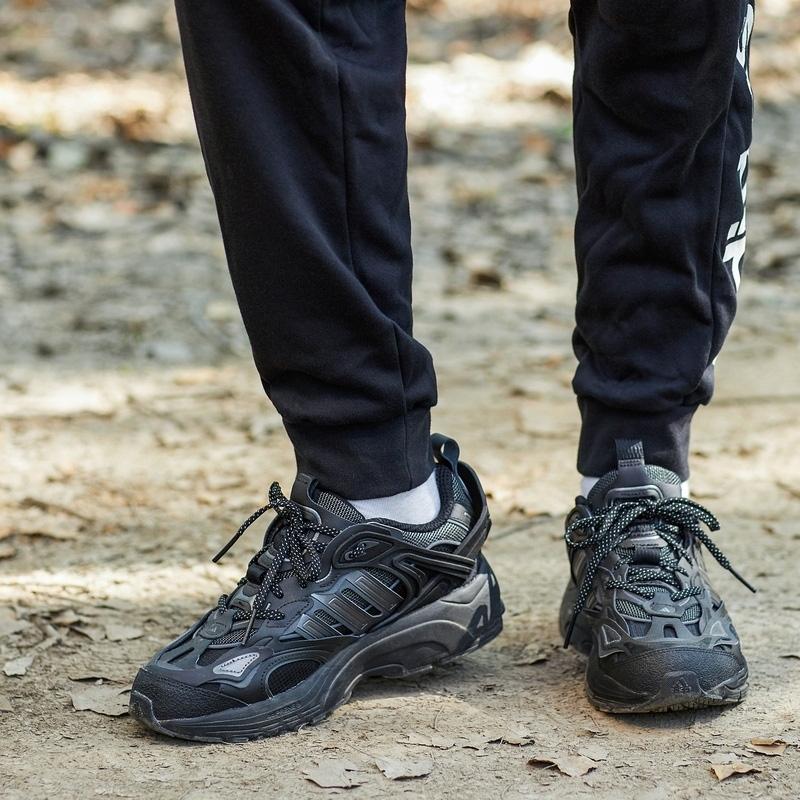 Adidas Spiritain 2000 Black Sneakers GX8530