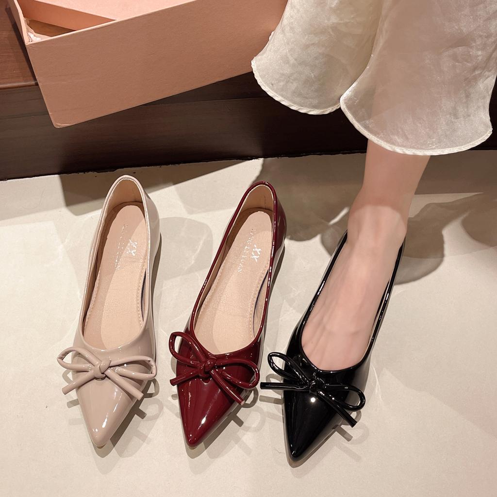 Fashion Spring Autumn Patent Leather Woman Flats Shoes Ballets Metal Buckle Bow Lady Fall Girl Ballerina Dress Pointed Toe Flats Shoes