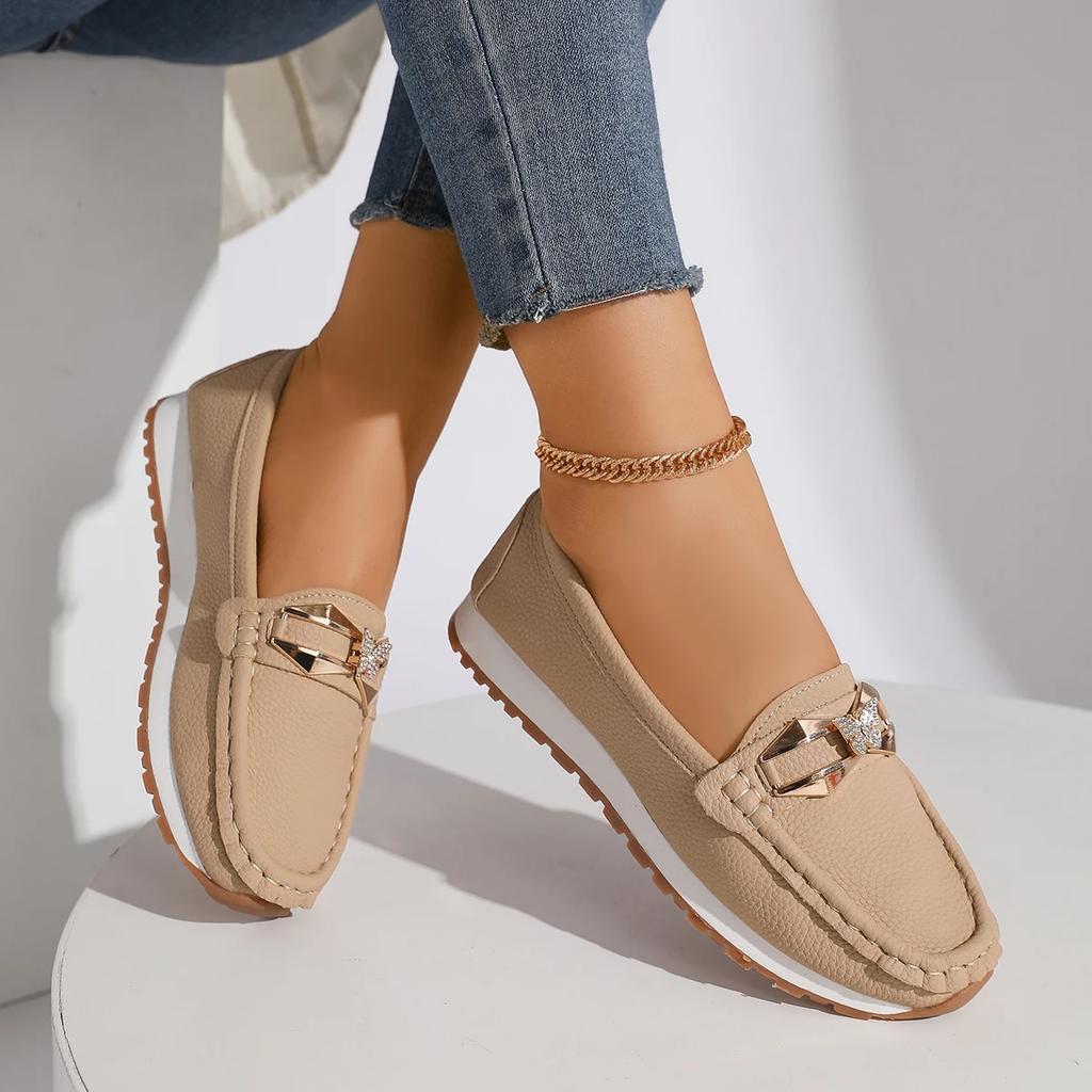 Fashion Women Flats Sneakers 2025 New Comfy Casual Shoes Women Slip-On Luxury Trend Classic Female Sneakers Light Breathable Loafers