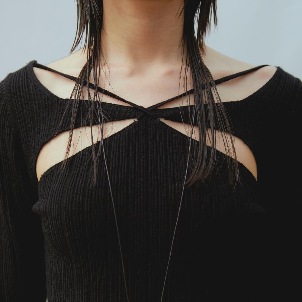 13MONTH Hole Strap Knit Top (Black)