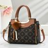 Trendy Pu Shoulder Bag With Embossed Pattern And Internal Compartments For Ladies