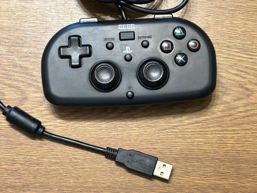 HORI Mini Wired Gamepad PS4 Black PS4-099 Controller Tested