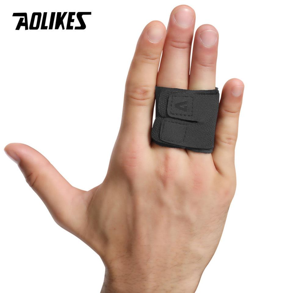 

Durable And Safe Aolikes 1Pcs Sports Volleyball Basketball Finger Support Protector Finger Guard Bandage Pain Relief Sport Protective Gear S