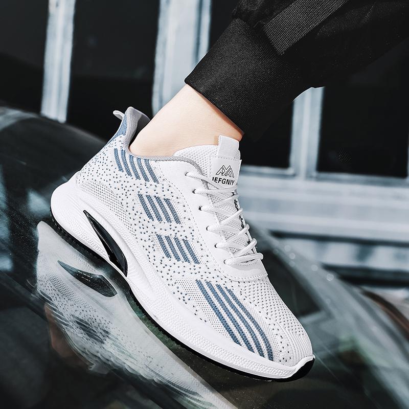 Men's 2025 New Summer Breathable Mesh Sports Shoes Fashionable and Simple Casual Shoes Barefoot and Flat Fitness Running Shoes