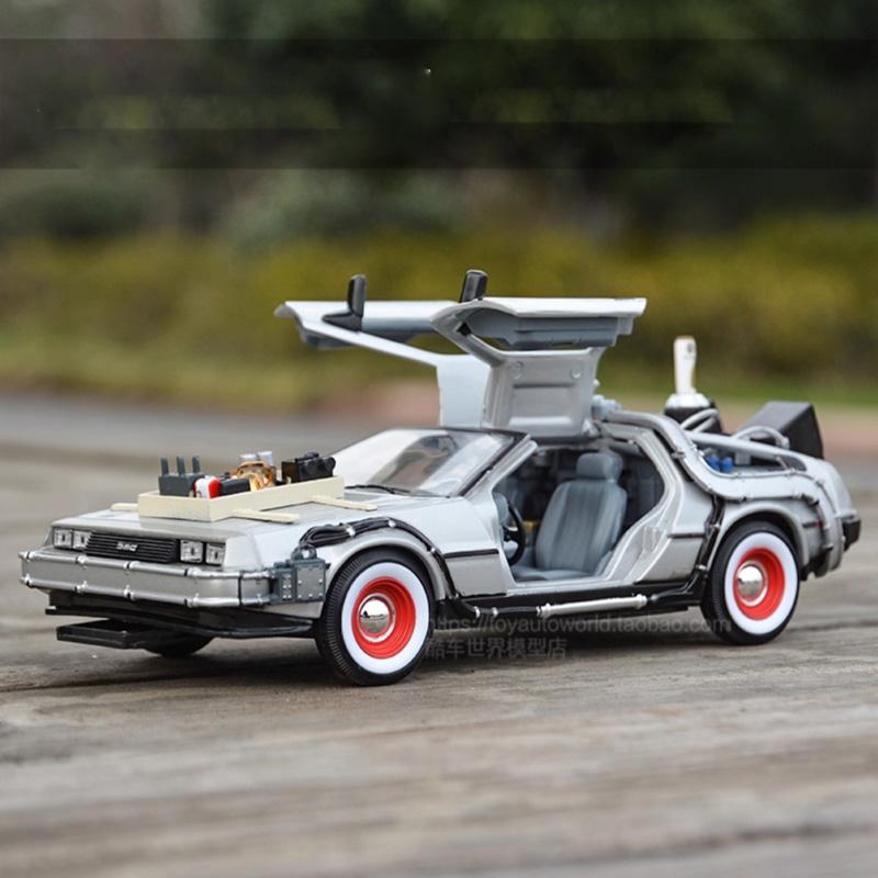 Spot 1/24 Back To The Future 3 Time Machine Miniature Simulation Car Model Scene Matching Ornaments Festival Gifts Collectibles