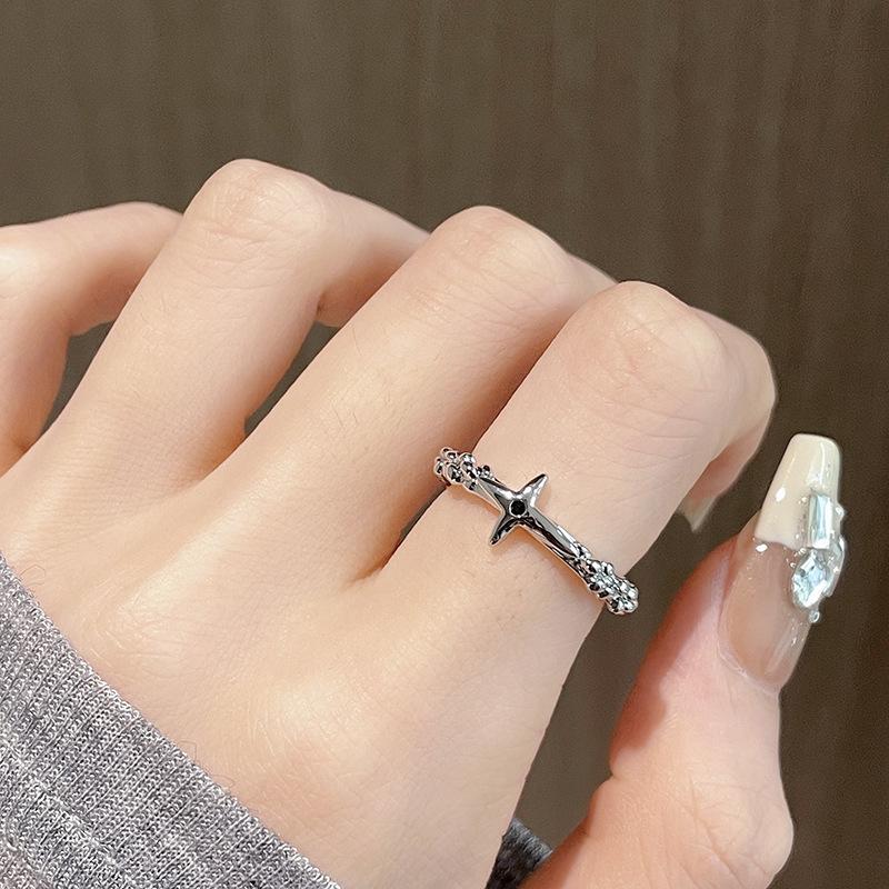 Original Design Simple Fashion Open Ring Set Female Branch Irregular Fold Cross Index Finger Ring
