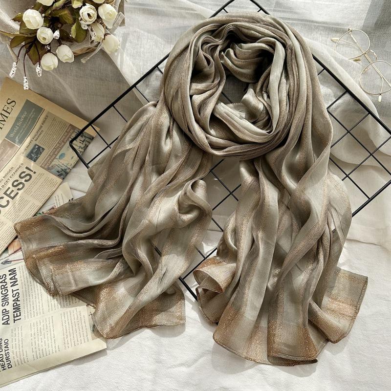 Vår och sommar tunn sidenscarf med exklusiv känsla, damscarf med eleganta vertikala ränder