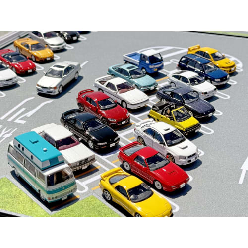 TOMYTEC Tomicarama Vintage 1/64 Scale 13a Daikoku Parking Area Mat B (Includes Toyota Chaser 2.5 Tourer V 1998 Model) Rubber Mat + ABS Resin and Acryl