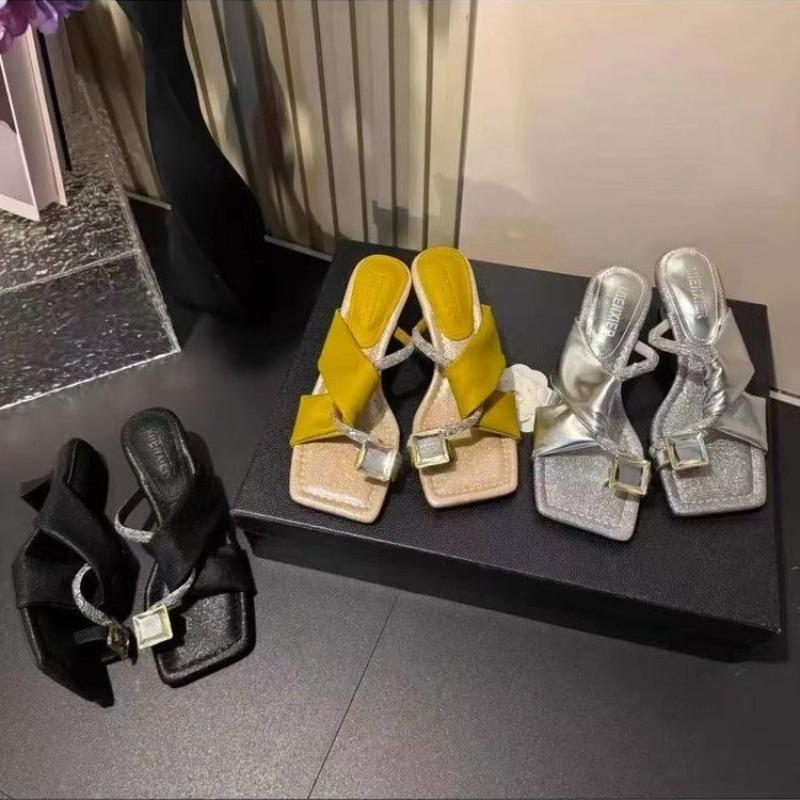 Women Wear Water Diamond Chunk-heeled Shoes Outerwear Sandals Mid-heeled Flip-flops