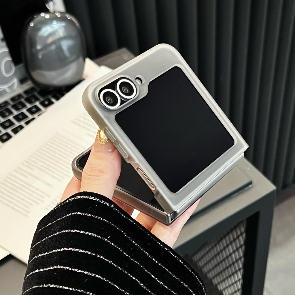 Luxury Ultra-Thin Matte PC Phone Case For Samsung Galaxy Z Flip ZFlip 6 5 4 3 Zflip6  Zflip5 Zflip4 Folding Protective Cover
