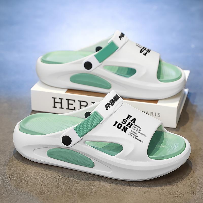 Sandals, light and breathable beach shoes, one-word soft-soled casual driving slippers