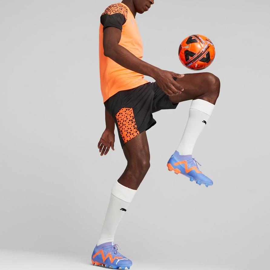 PUMA Individualcup Training Jersey with V-Neck and Short Sleeves Men Tops Orange 658289-50