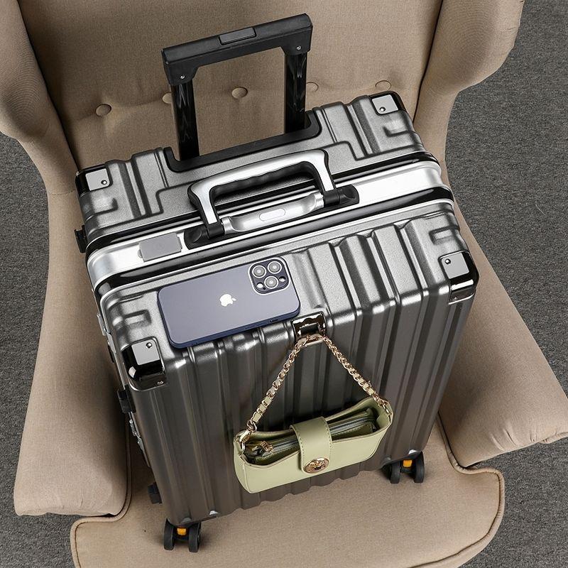 24-Inch Universal Wheel Trolley Suitcase for Family Travel
