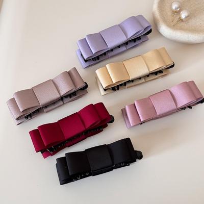 Vintage Solid-color Velvet Bow-shaped Banana Hair Clip - A Classic Hair Accessory for The Lazy At The Back of The Head.