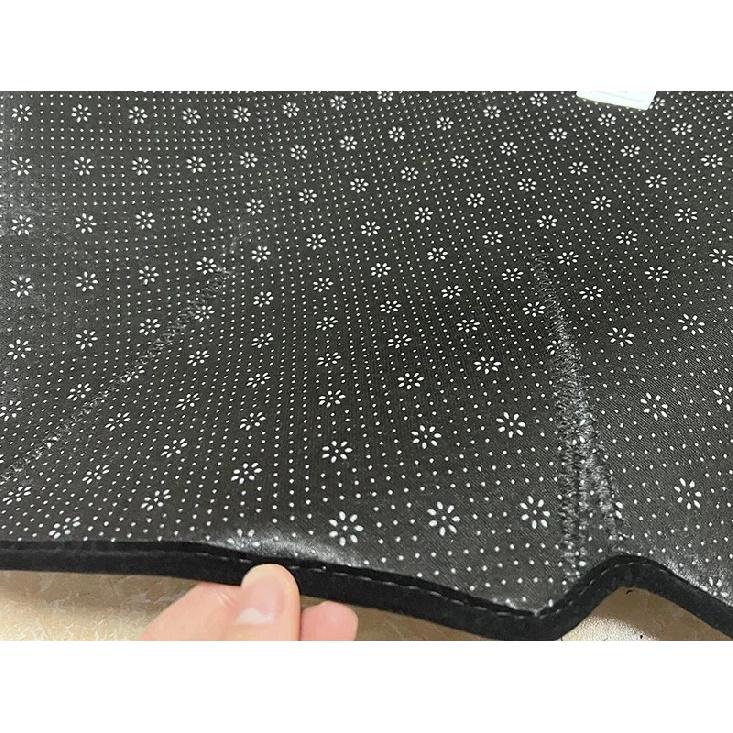 Car Dashboard Cover Avoid Light Pad Instrument Panel Mat Case Carpets for Kia Grand Carnival Sedona YP 2015-2021
