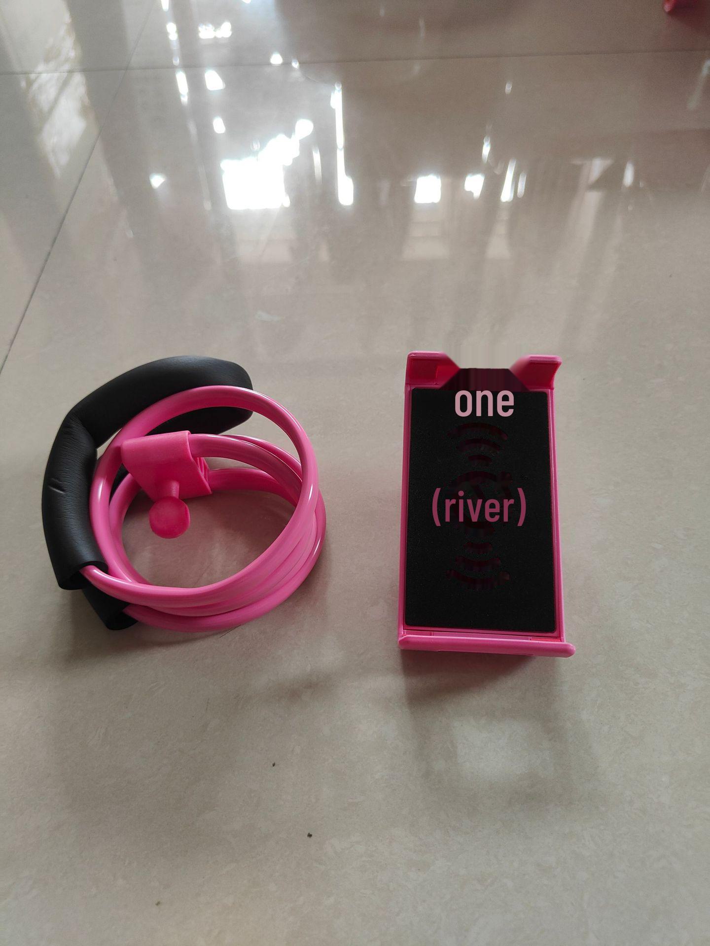 

Универсальный держатель для смартфона с подвесом на шею розовый