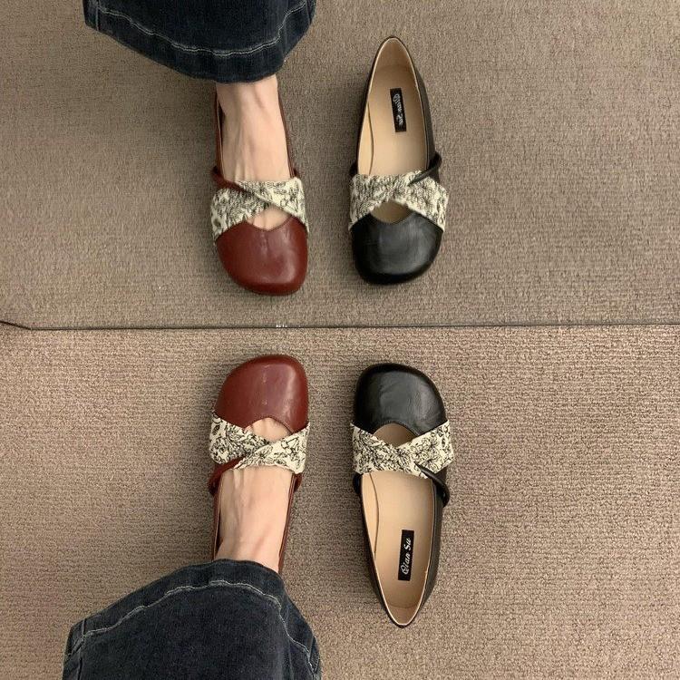 Retro Versatile Round Head One Pedal Mary Jane Small Leather Shoes Women'S Shoes Are Not Tired Of Commuting Grandma Shoes Flat Single Shoes