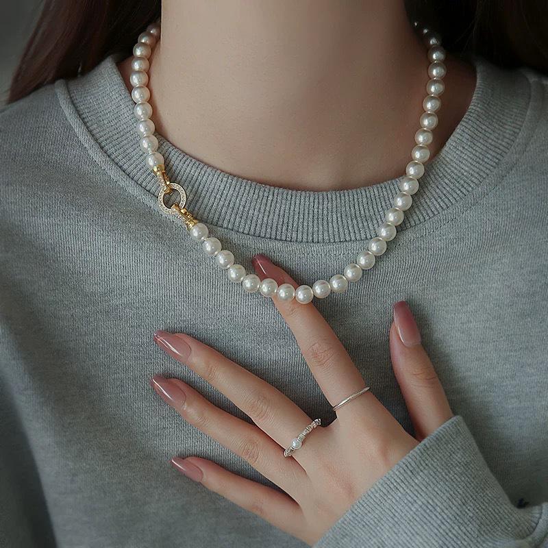 New Elegant Multi-layer Pearl Sweater Chain Necklace - Light Luxury Pendant for Women