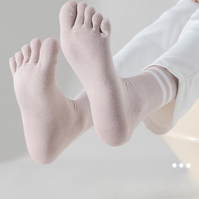 Five-fingered Socks, Women's Mid-calf Socks, Spring and Autumn Cotton Socks, Trendy Split Toe Long Calf Sports Anti-slip Winter Women's Long Socks
