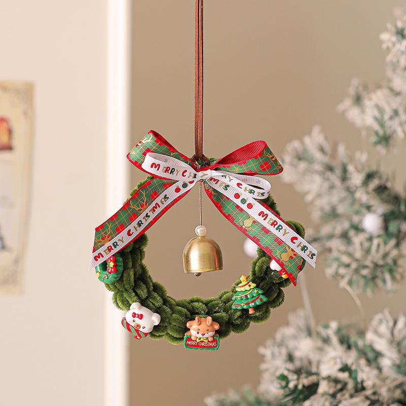 Christmas decoration wreath scene layout Christmas tree decorations rattan ring pendant door hanging 2025 new twist bar
