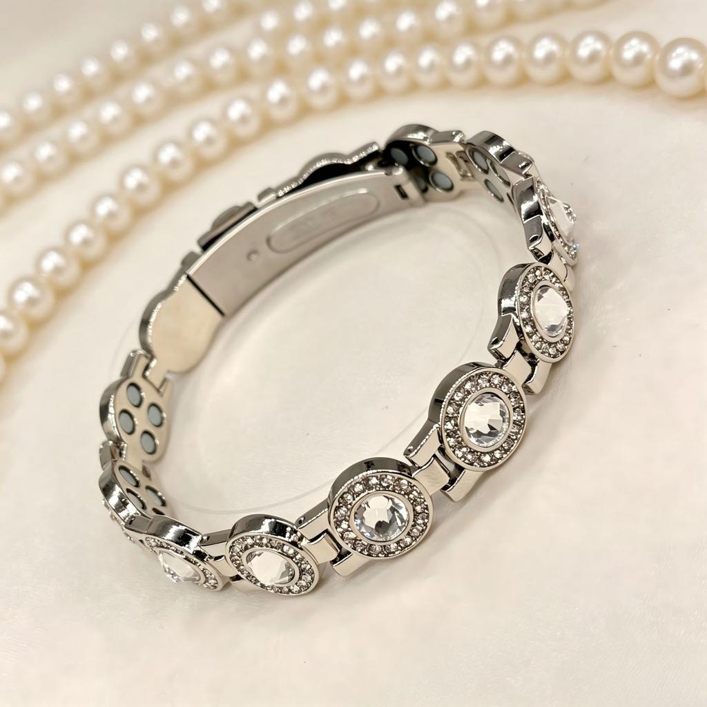 Ladies' magnetic bracelet with 4 magnets and round cut crystal, elegant jewelry accessory