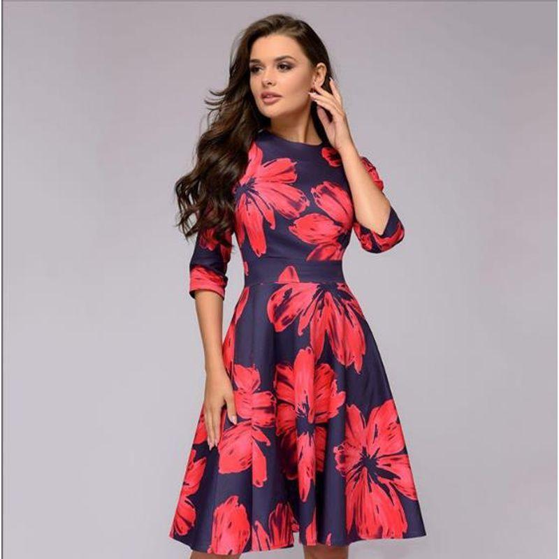 

A Small Floral Three-Quarter Sleeve Dress Big bonus XXL