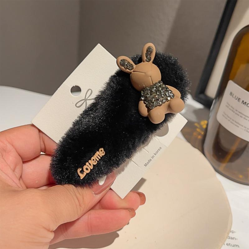 Rabbit Shape Hairpin Lovely Female Rhinestones Bunny Plush Clip Headdress Lolita Hair Barrette Nonslip Hair Clip for
